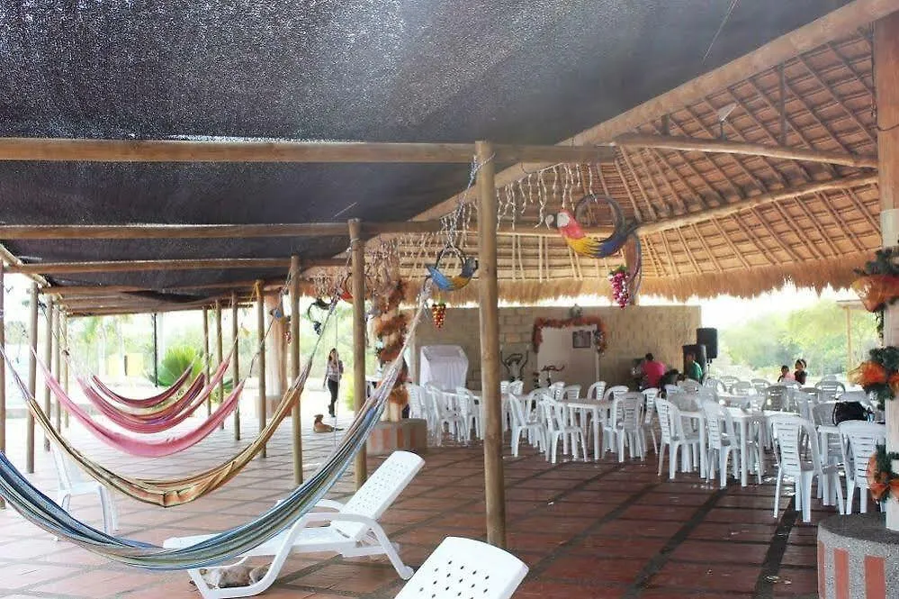 Hotel Entre Lomas